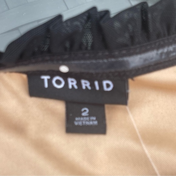 TORRID Ruched Off-Shoulder Top - Mesh Black Sz Torrid 2 - Picture 5 of 9